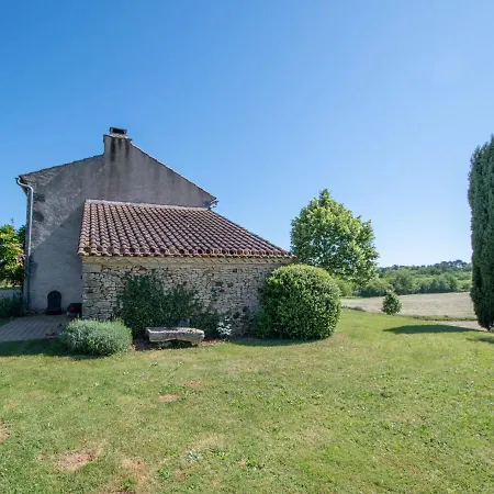 Casa vacanze Spacious In De Lémance With Library *