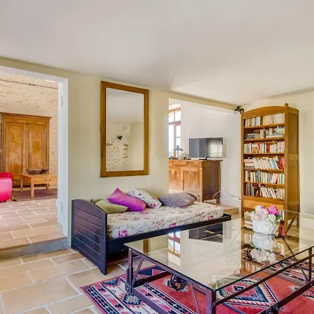 Spacious In De Lémance With Library * Sauveterre-la-Lémance